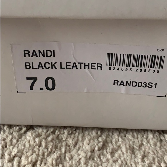 Steve Madden Booties - Picture 2 of 4